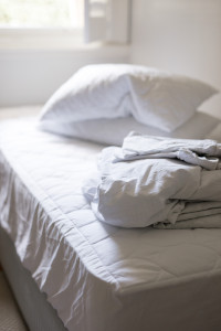 Clean linen for a healthy scalp